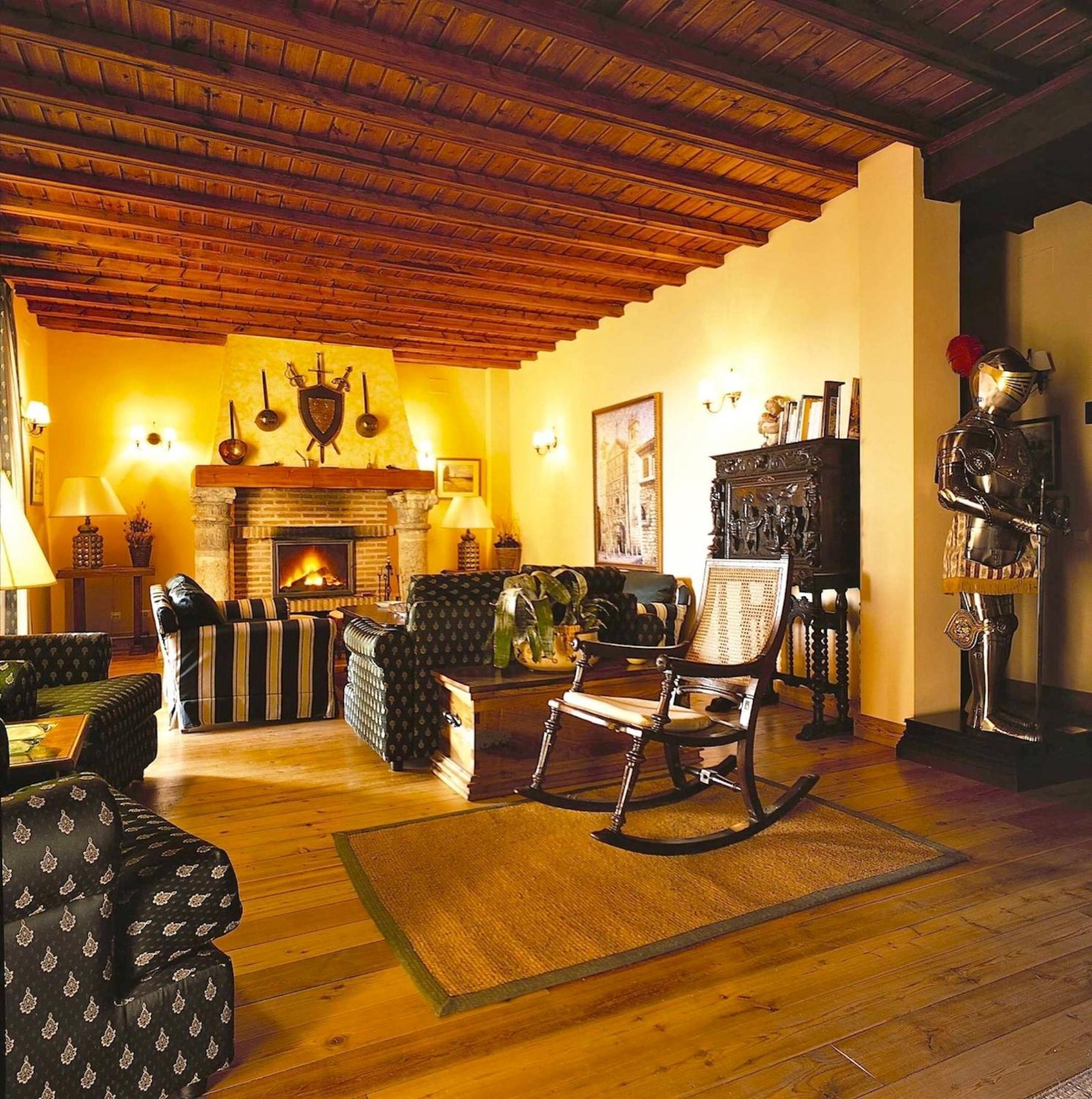 Posada Real Del Pinar Pozal De Gallinas ภายนอก รูปภาพ